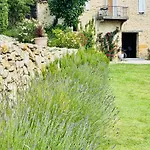 L Ostau De La Treille 4* Limans