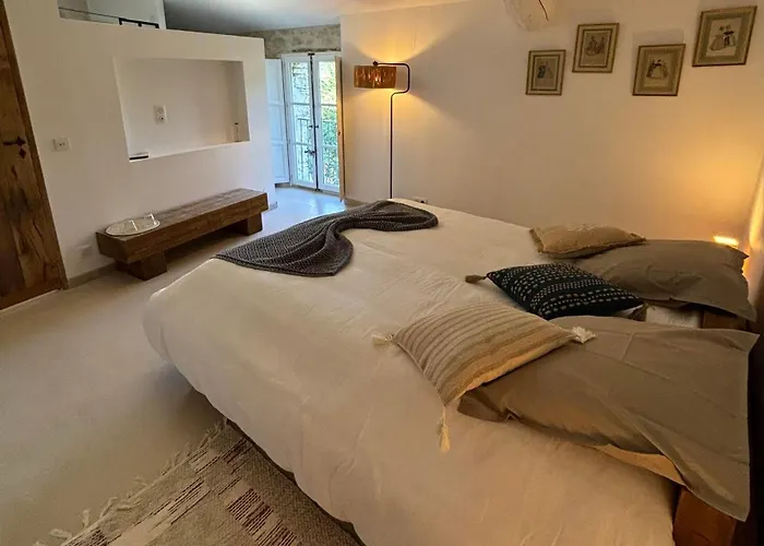 Affittacamere L Ostau De La Treille Limans